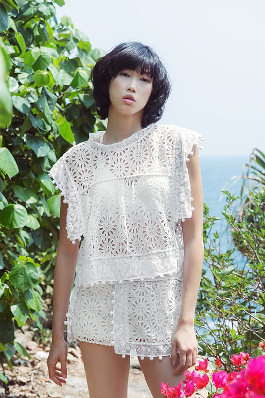 法式優雅度假穿搭穿上 Isabel Marant 2018 年春夏系列塑造出不經意的不羈與時尚感