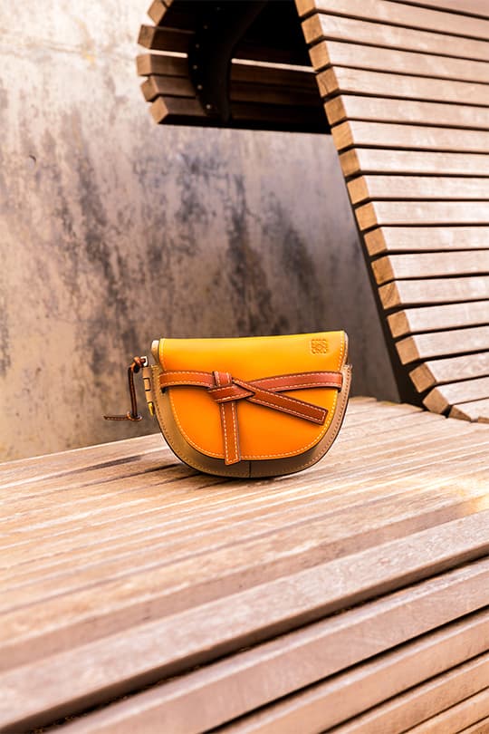 粉色天下LOEWE 2018全新春夏系列讓你締造浪漫與前衛的時尚造型