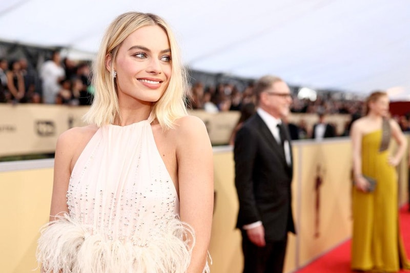 才剛在奧斯卡亮麗登場 其實 Margot Robbie 整家人都不支持她的演藝之路