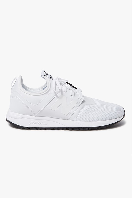 女生白波鞋特集 來自 Nike adidas Common Projects Vans Puma Reebok 超過 20 雙款式