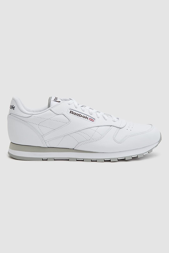女生白波鞋特集 來自 Nike adidas Common Projects Vans Puma Reebok 超過 20 雙款式