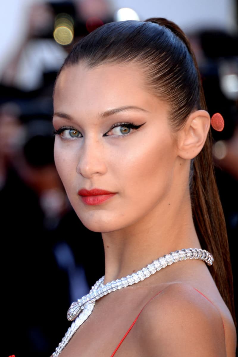 Bella Hadid 自 2014 年以來的驚人蛻變 從嬰兒肥少女到冷豔超模