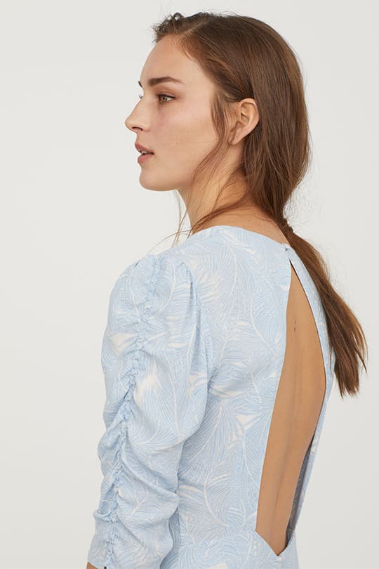 H&M 推出為新娘伴娘及賓客而設的平價婚嫁系列