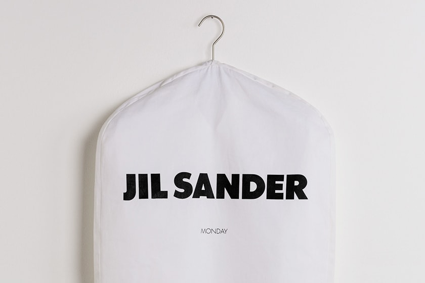 Jil-Sander-7-Days-White Shirt-Collection