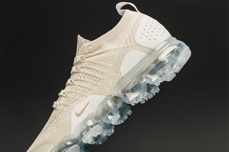 Nike Air VaporMax Flyknit 2.0 推出米白 x 金配色