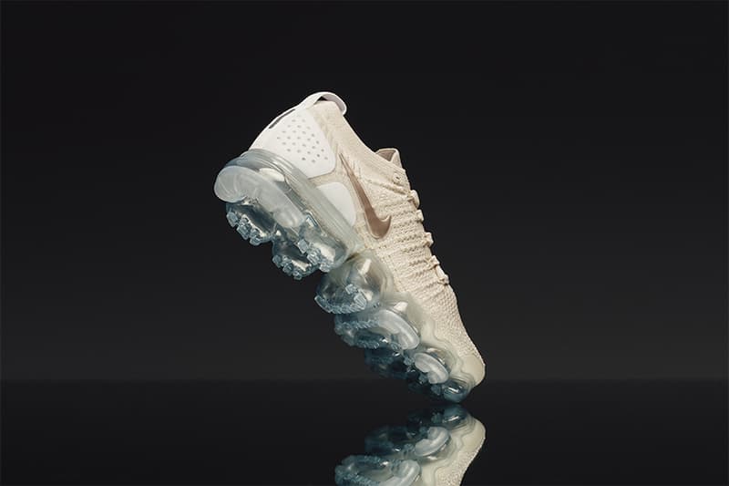 Nike Air VaporMax Flyknit 2.0  推出米白 x 金配色