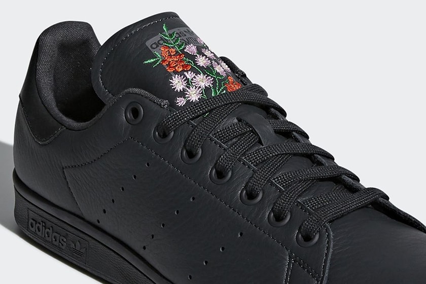 Adidas Originals 黑色花卉刺繡版 Stan Smith