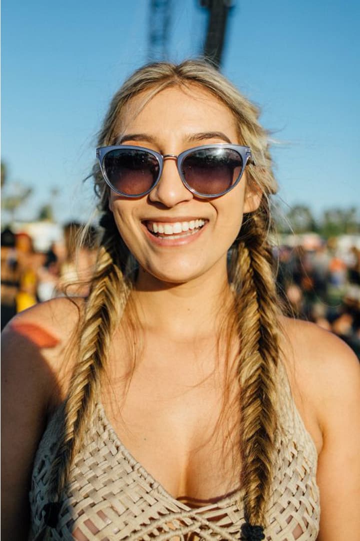 讓出席 Coachella 的女生告訴你,今季最流行的髮型原來是這個!