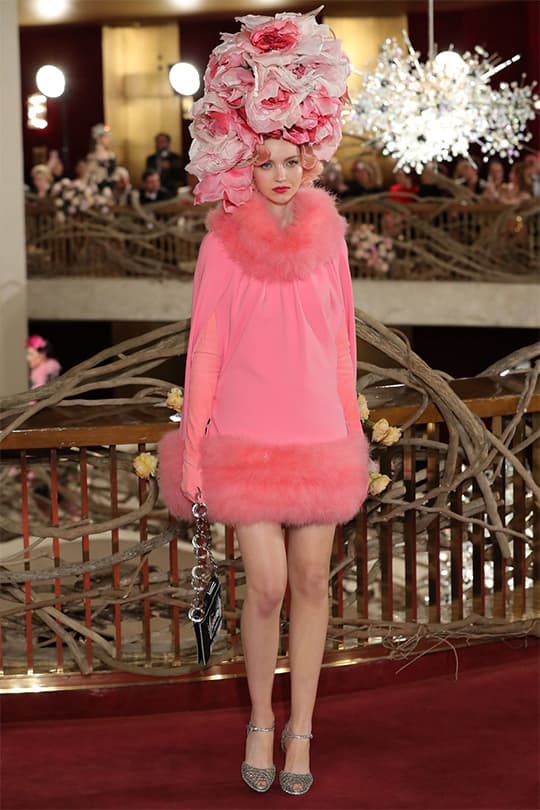 Dolce & Gabbana Alta Moda 時裝騷於紐約大都會歌劇院發佈