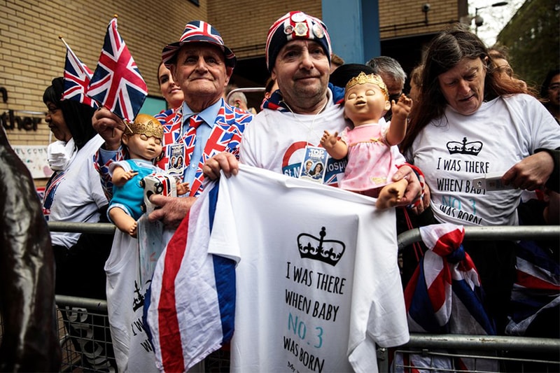 kate-middleton-royal-birth-what-happened-outside-hospital
