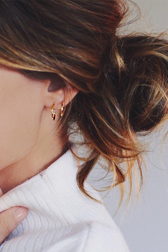 messy-bun-summer-hairstyle-inspiration