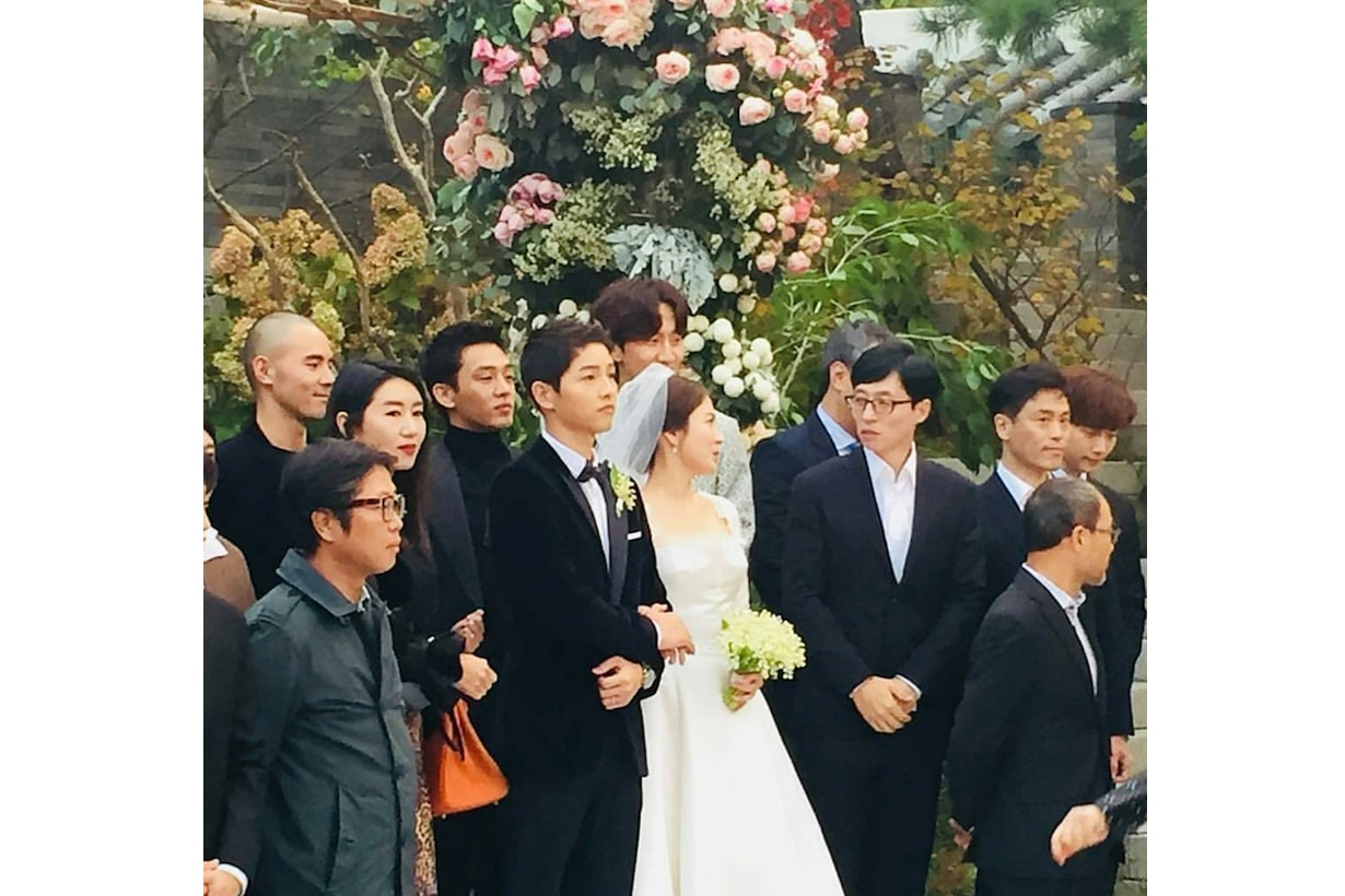 Song joong ki song hye kyo wedding guest bride gaze