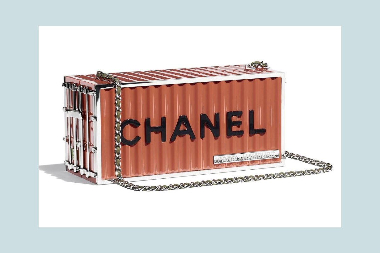 CHANEL 2018 pre-fall container handbags Metiers d'Art it bag