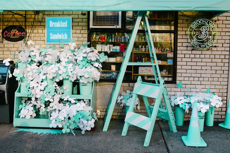 Tiffany & Co. TiffanyBlue New York paper flowers
