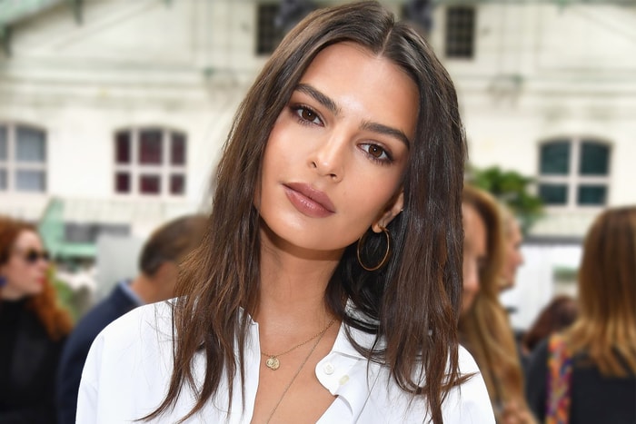 Emily Ratajkowski 為了 Met Gala 竟然換上了短髮造型?效果更是讓人認不出來!