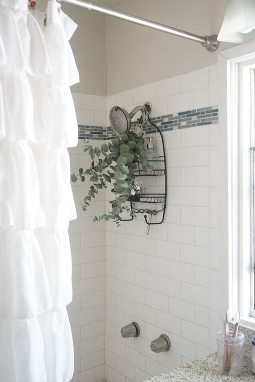 Hanging Eucalyptus in the Shower Pinterest Trending Bathing therapy DIY home Spa relaxing moment