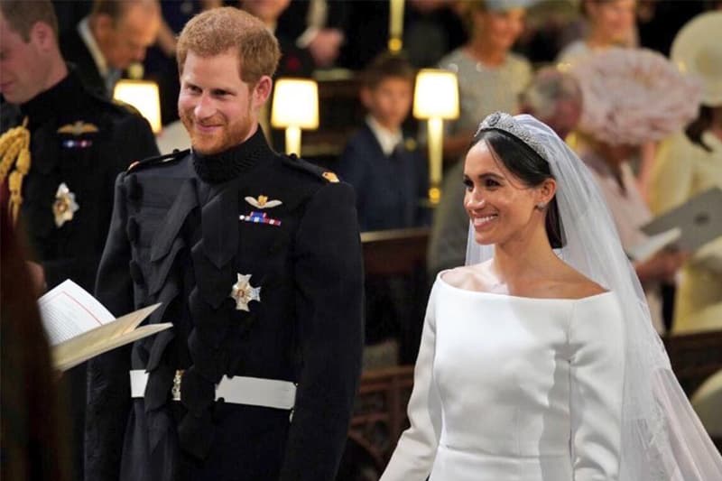 meghan markle royal wedding dress