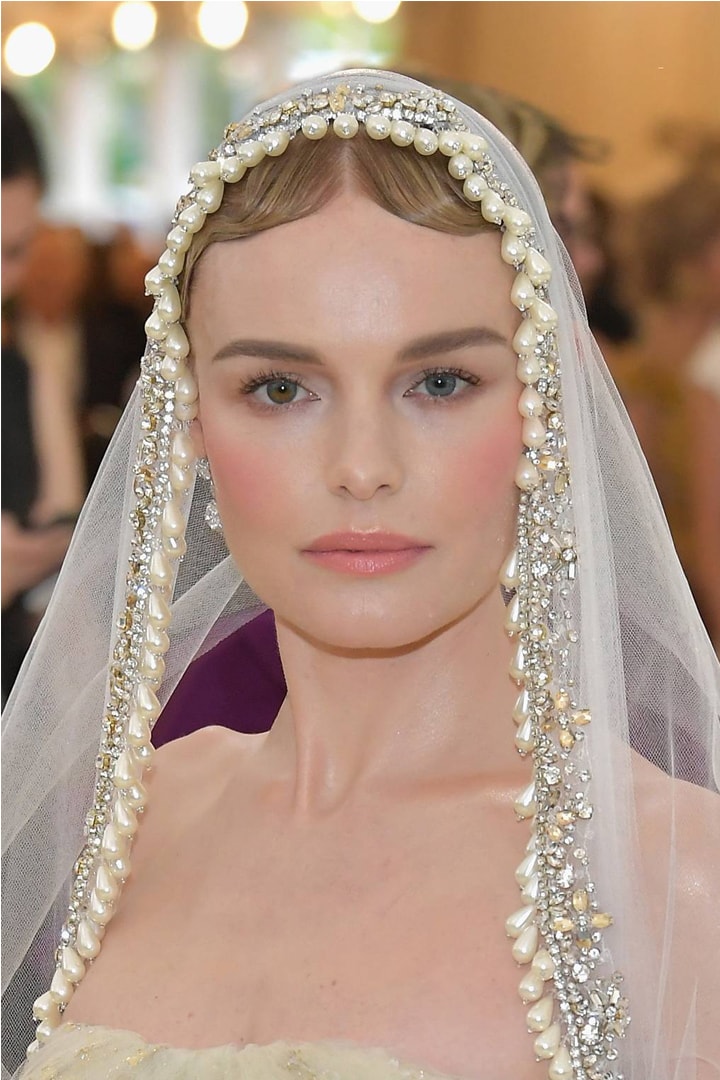 Met Gala 2018 Best Beauty Makeup Hairstyles Look Kate Bosworth