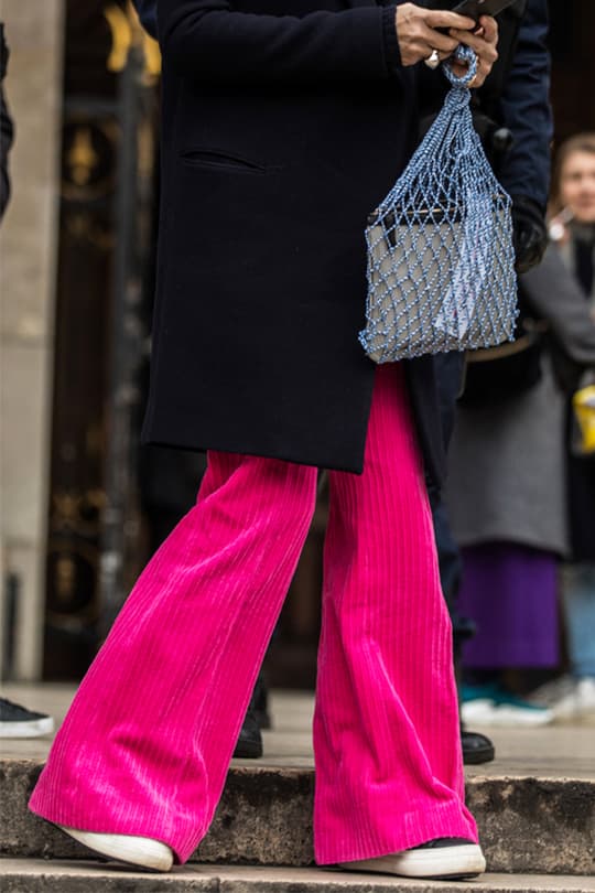 net bag and straw bag street style