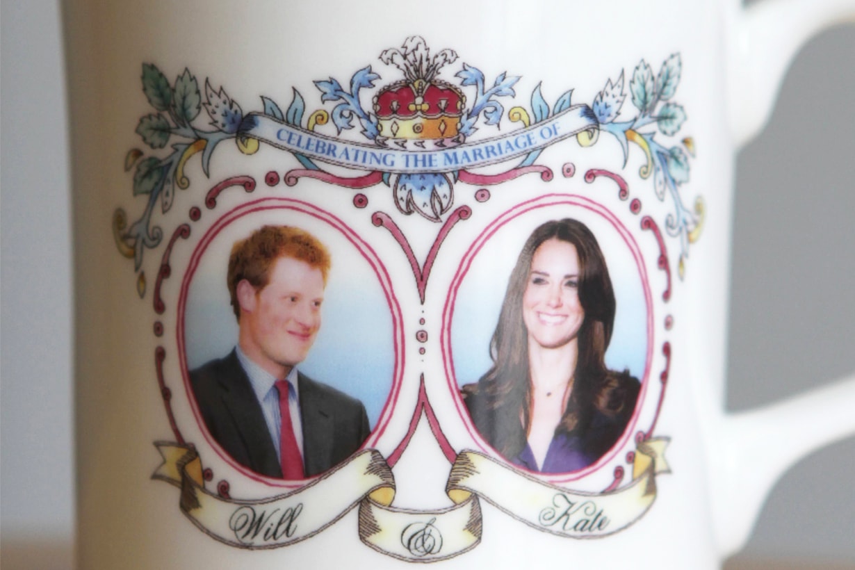 Prince Harry Meghan Markle Ed Sheeran Royal Wedding souvenir plate british royal