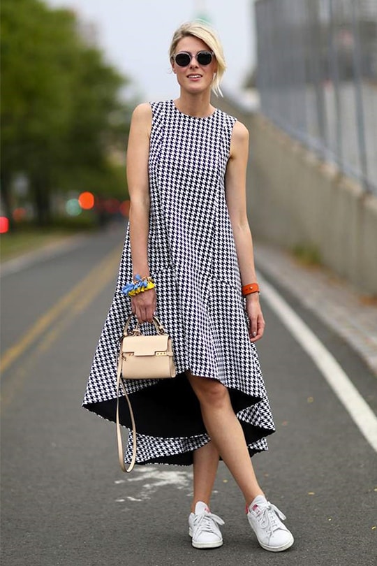 sneakers-with-dress-summer-street-style