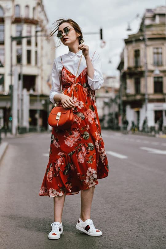 sneakers-with-dress-summer-street-style