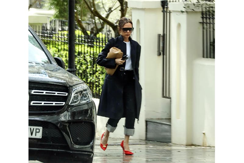 victoria-beckham-street-style-rainny-day-outfits