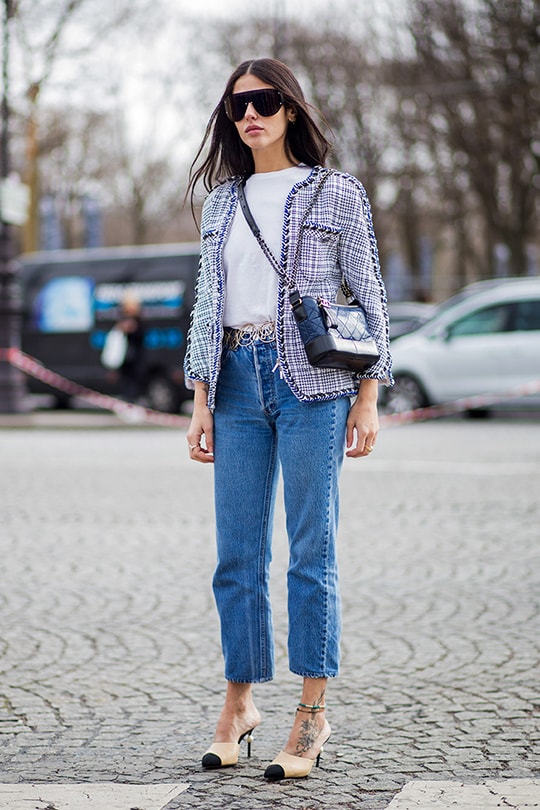 white tee summer street style-