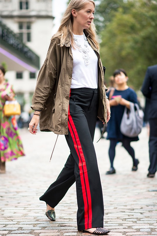 white tee summer street style-