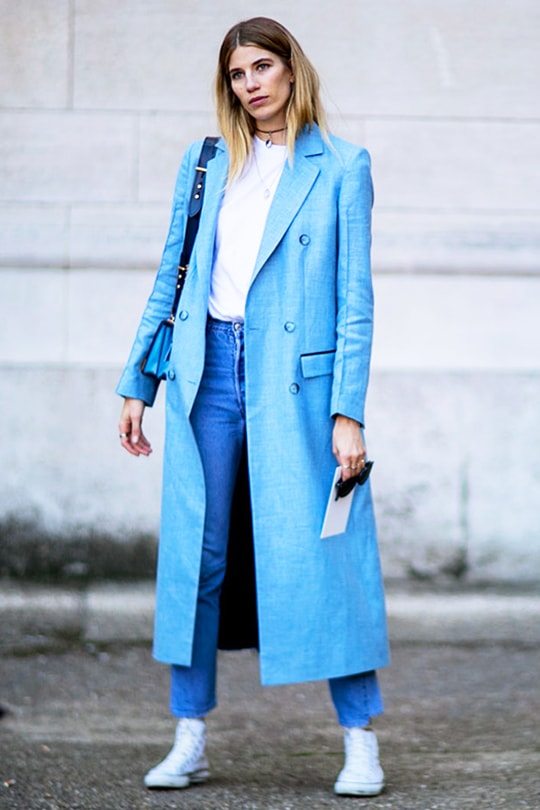 white tee summer street style-