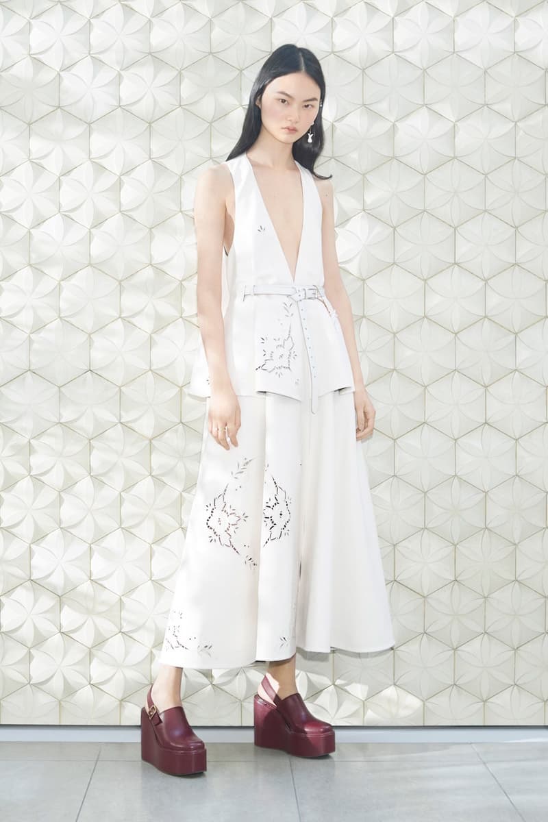 stella mccartney resort 2019 pvc logo 37 looks spring
