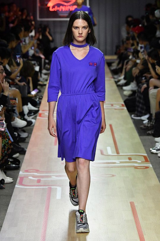 李寧 LI LING SS2019 PFW RUNWAY
