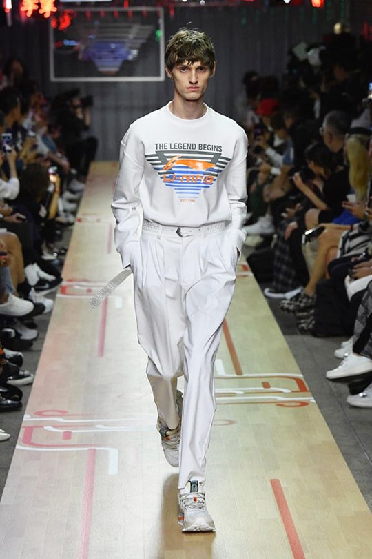 李寧 LI LING SS2019 PFW RUNWAY