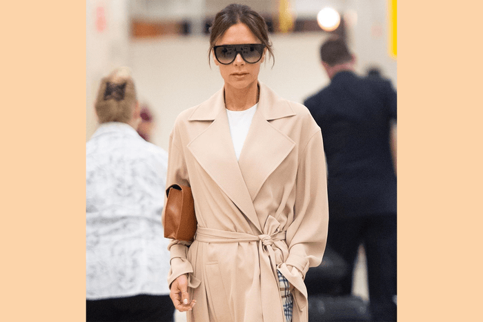 Victoria Beckham 舒適又時尚的機場穿搭示範,再次展現她的好衣Q!
