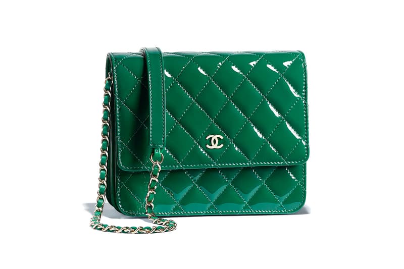 chanel-clutch-with-chain-ss-2018