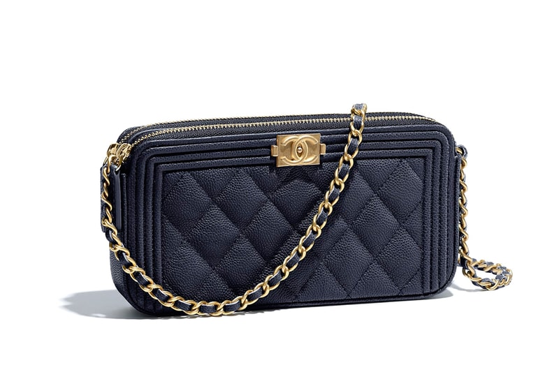 chanel-clutch-with-chain-ss-2018