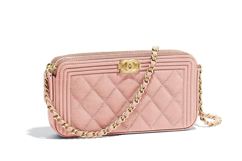 chanel-clutch-with-chain-ss-2018