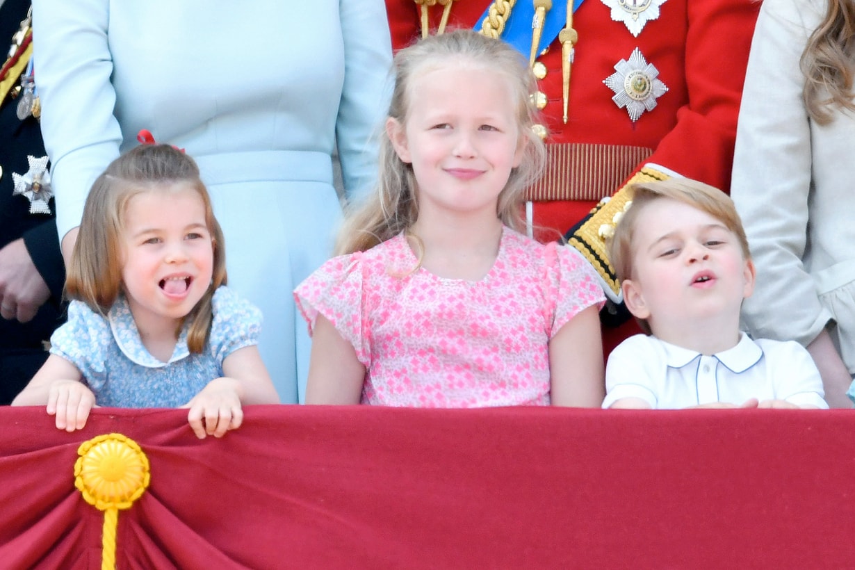princess charlotte queen elizabeth copy wave trooping the colour 2018 cutest moment