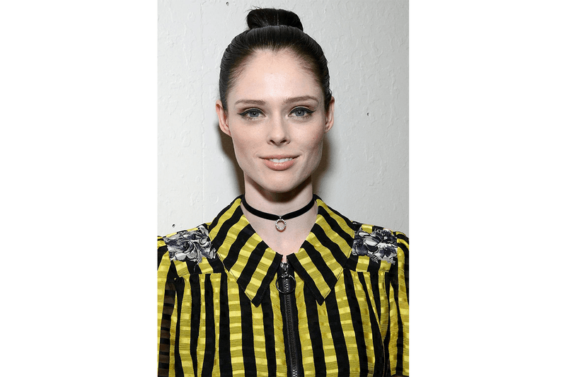 messy-buns-topknot-hairstyles