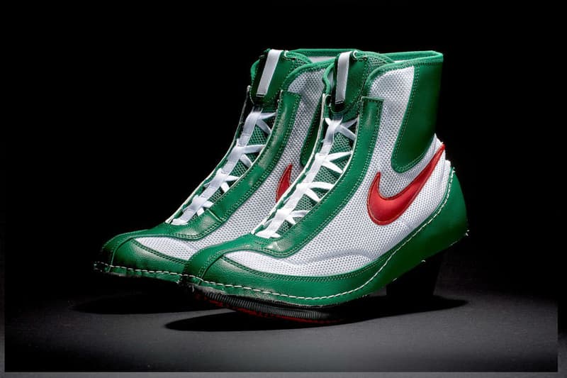 comme-des-garcons-nike-heeled-sneaker