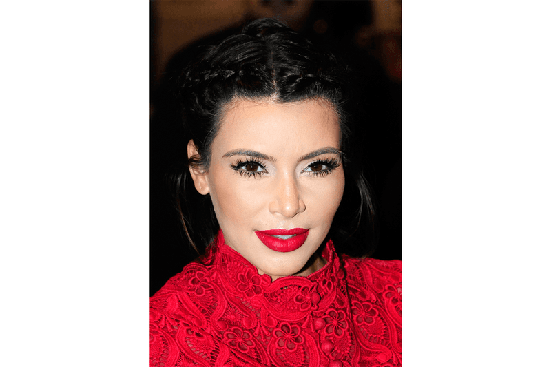 bad-celebrity-powder-flashback-makeup
