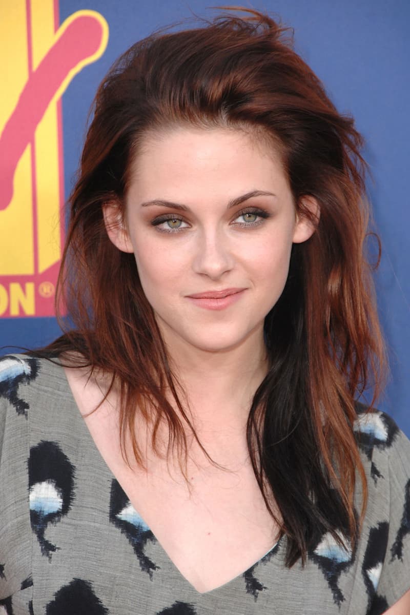 Kristen Stewart beauty evolution long curly hair short hair skin head smokey eyes makeup celebrities hairstyles