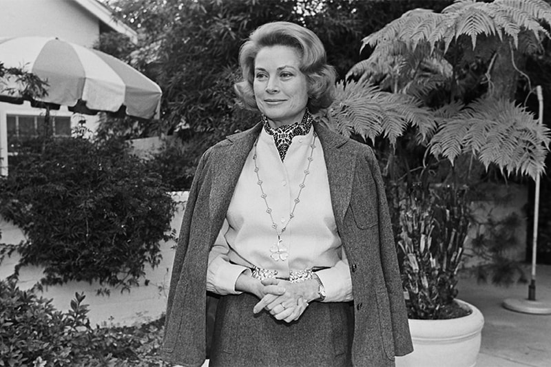 經典的時尚首飾！連摩納哥王妃 Grace Kelly 都大愛！