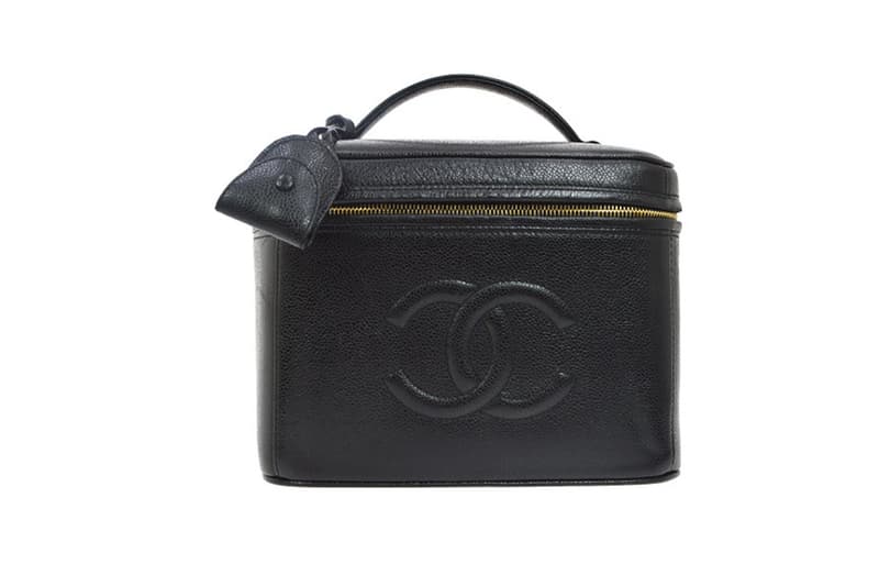 Vintage Chanel bag amore_tokyo