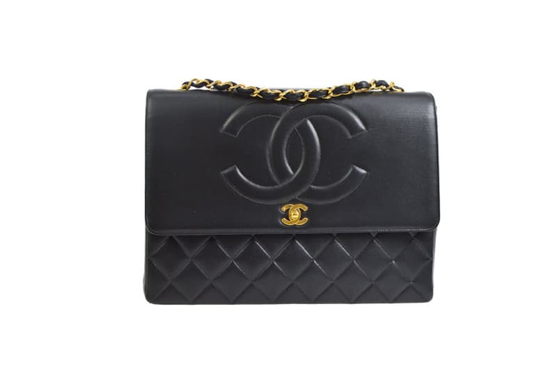 Vintage Chanel bag amore_tokyo
