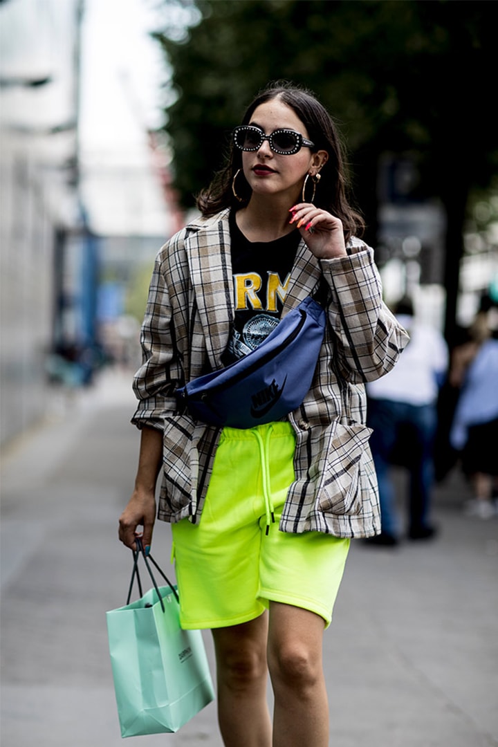 2019 Spring Men's Fashion Week Street Style Neon Colour Skirt