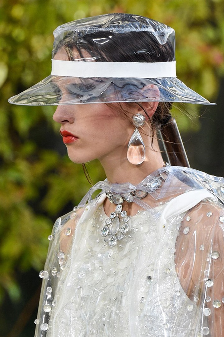 Bucket Hat Trend Summer 2018
