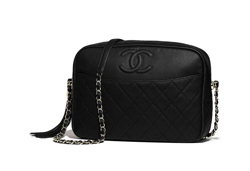 Chanel black handbags pre-fall 2018_