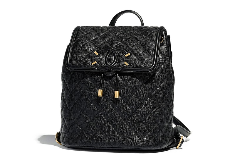 Chanel black handbags pre-fall 2018_