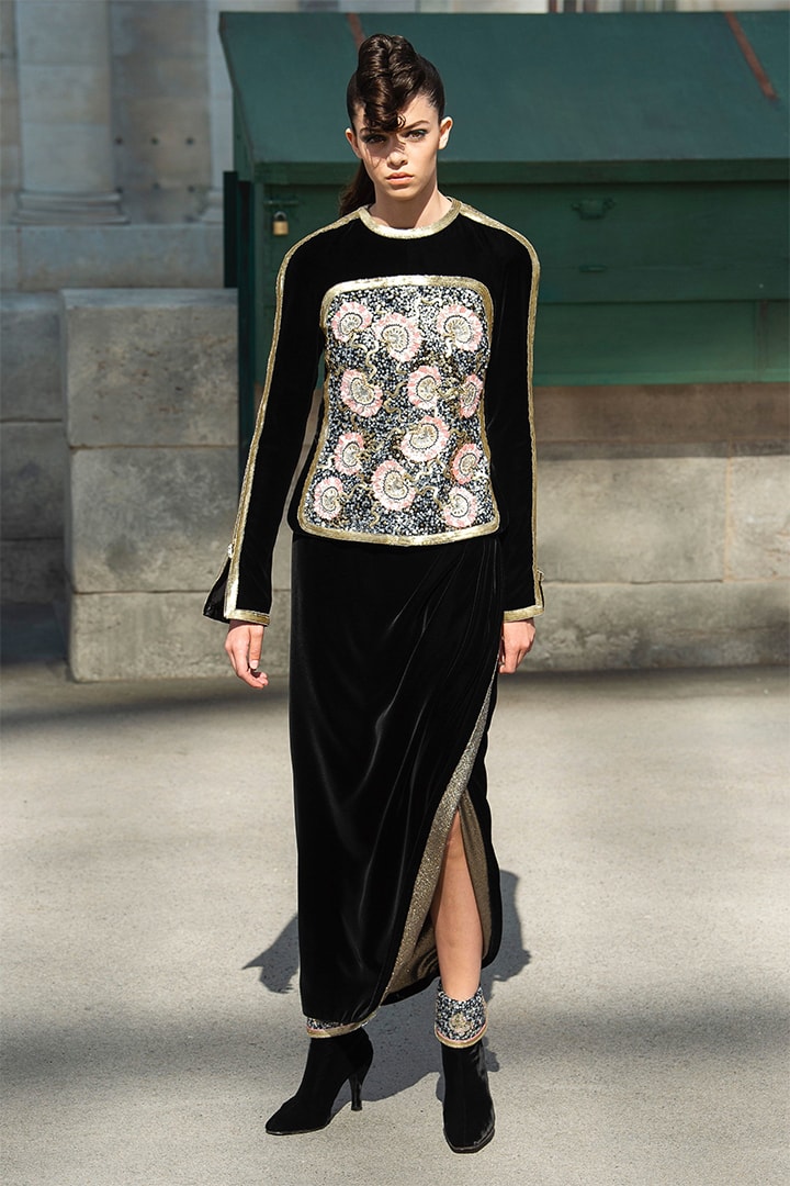 Chanel fall-2018-couture runway